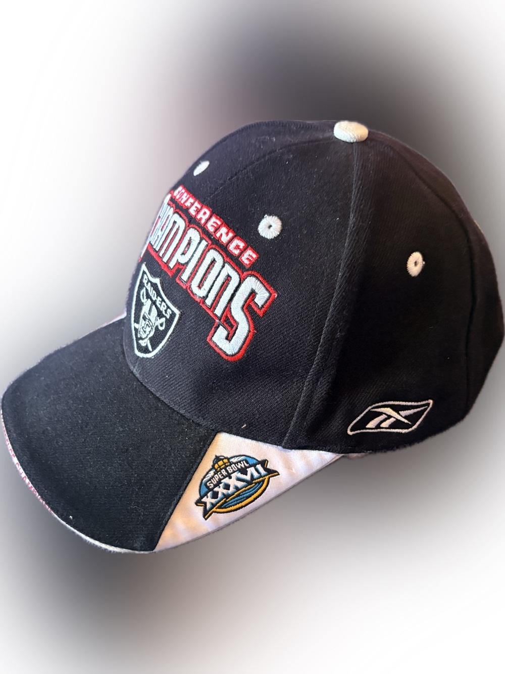 Oakland Raiders 2002 Super Bowl XXXVII Cap NWT - Picture 2 of 6